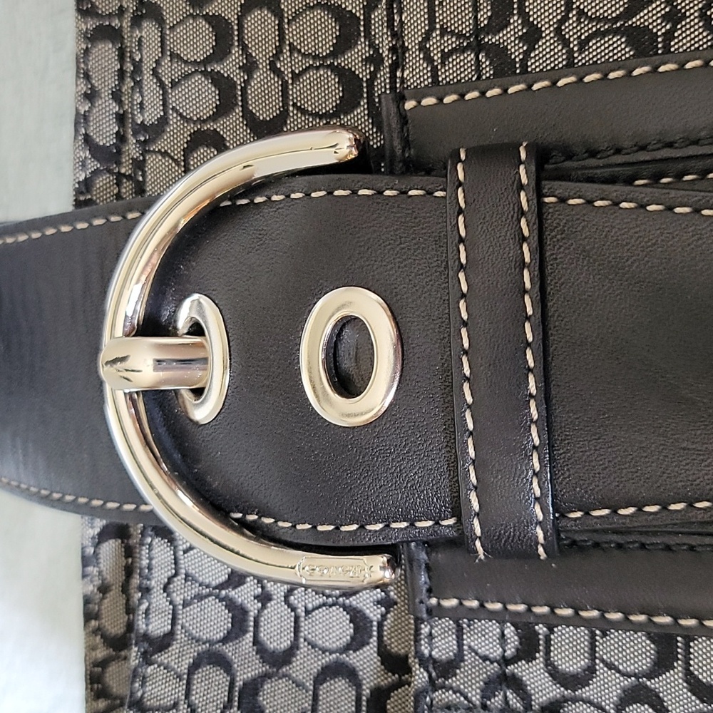 Coach vintage signature C and leather shoulder handbag - Picture 14 of 16